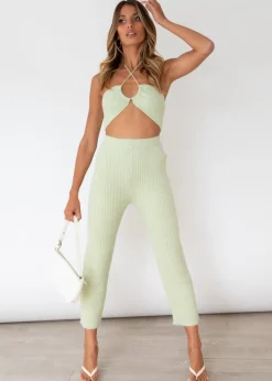Women Gingham & Heels Pants><noscript><img width=