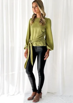 Women Gingham & Heels Blouses><noscript><img width=