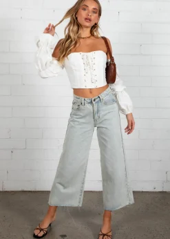 Women Gingham & Heels Crops><noscript><img width=