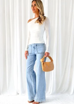 Women Gingham & Heels Basic Tops><noscript><img width=