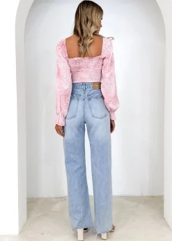 Women Gingham & Heels Crops><noscript><img width=