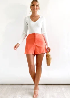 Women Gingham & Heels Crops><noscript><img width=