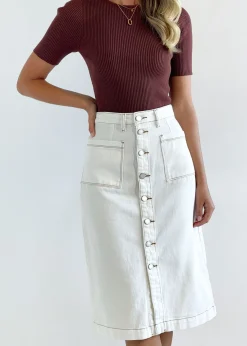 Women Gingham & Heels Skirts><noscript><img width=