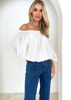 Women Gingham & Heels Blouses><noscript><img width=