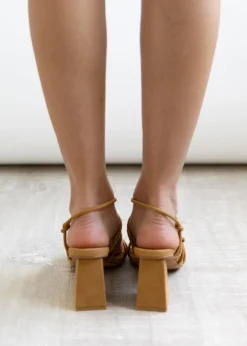 Women Gingham & Heels Shoes><noscript><img width=