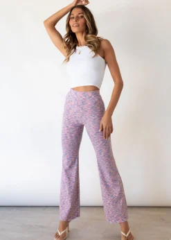 Women Gingham & Heels Pants><noscript><img width=