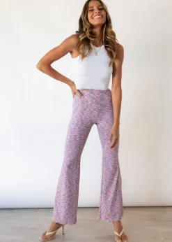 Women Gingham & Heels Pants><noscript><img width=