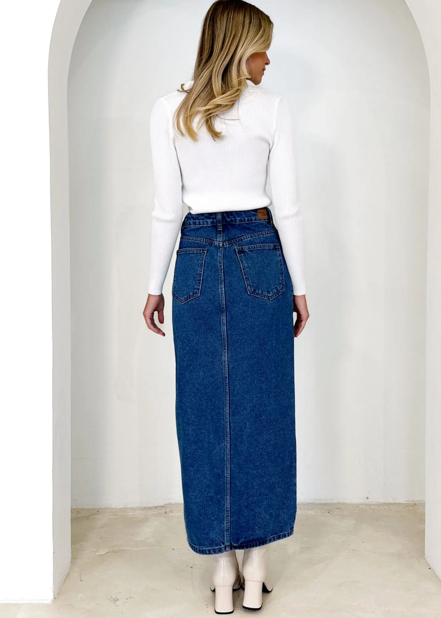 Women Gingham & Heels Skirts>Knoxxy Denim Midi Skirt