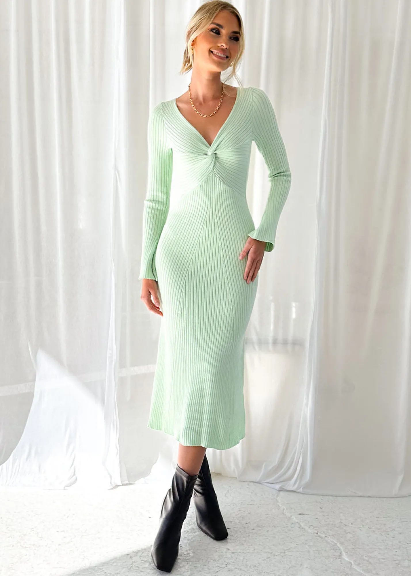 Women Gingham & Heels Knit Dresses>Kyiah Knit Midi Dress