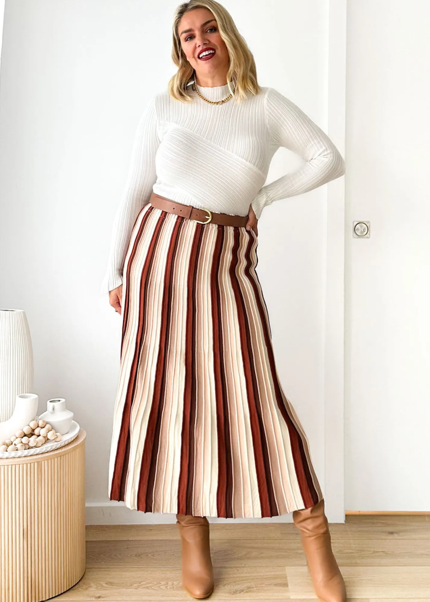 Women Gingham & Heels Knit Bottoms>Kylee Knit Midi Skirt