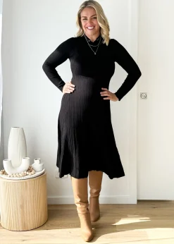 Women Gingham & Heels Knit Dresses>Lamont Knit Midi Dress
