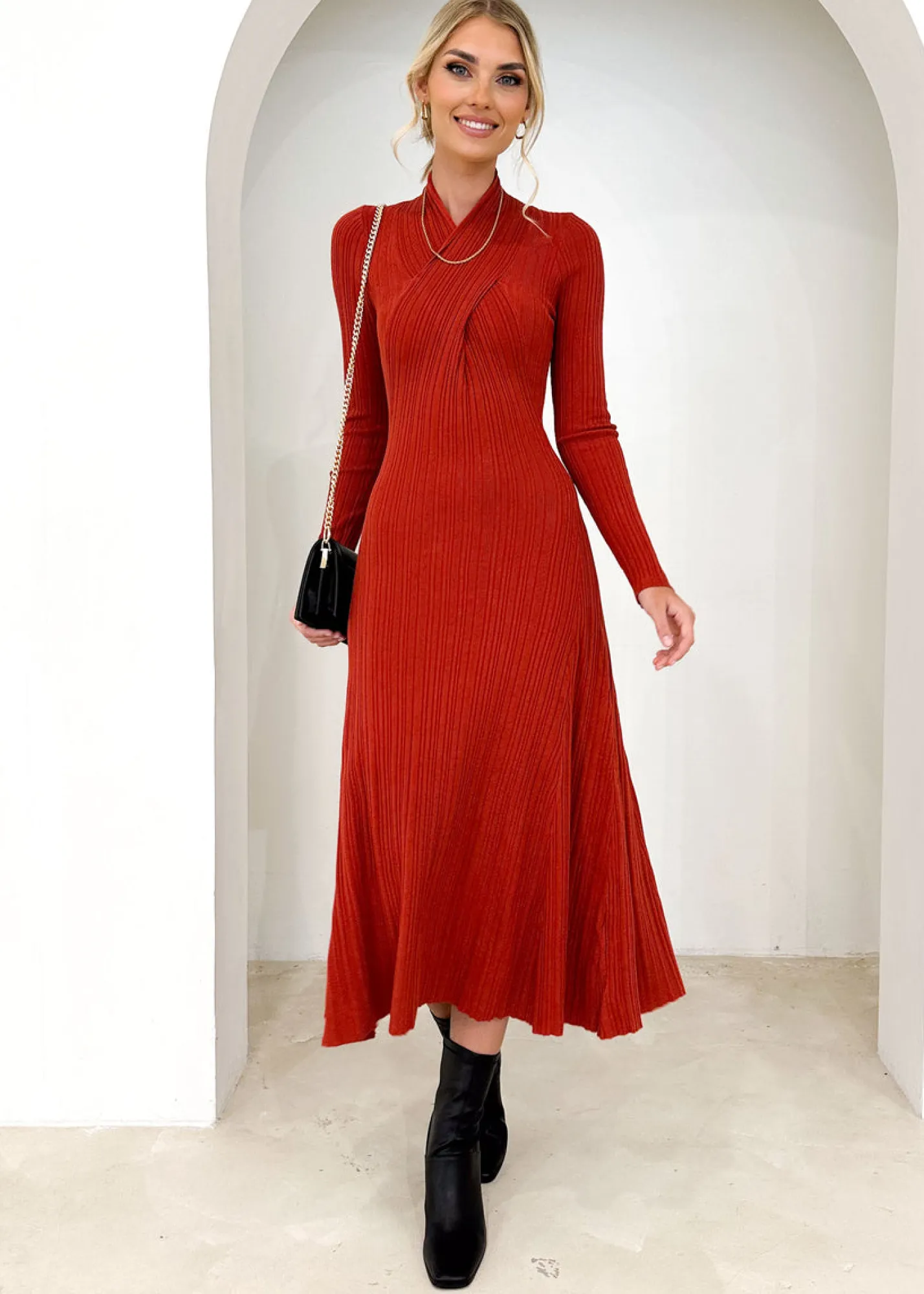 Women Gingham & Heels Knit Dresses>Lamont Knit Midi Dress