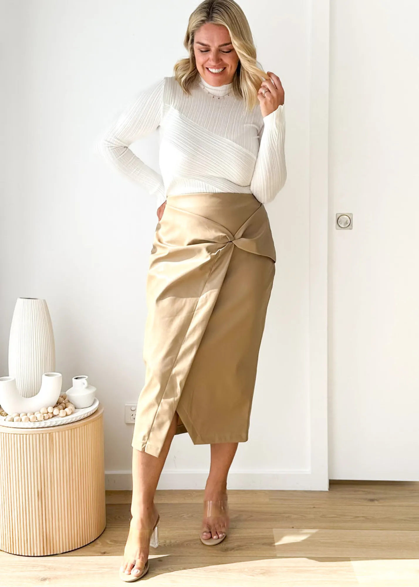 Women Gingham & Heels Skirts>Leeah Pu Midi Skirt