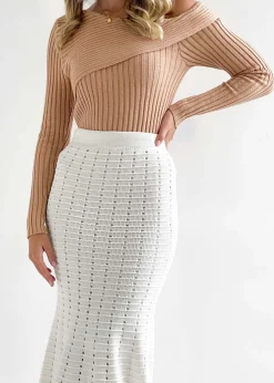 Women Gingham & Heels Skirts><noscript><img width=