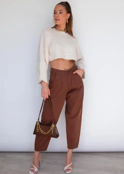 Women Gingham & Heels Crops><noscript><img width=