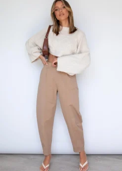 Women Gingham & Heels Crops><noscript><img width=