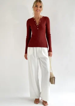 Women Gingham & Heels Basic Tops><noscript><img width=