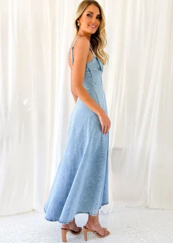 Women Gingham & Heels Midi><noscript><img width=
