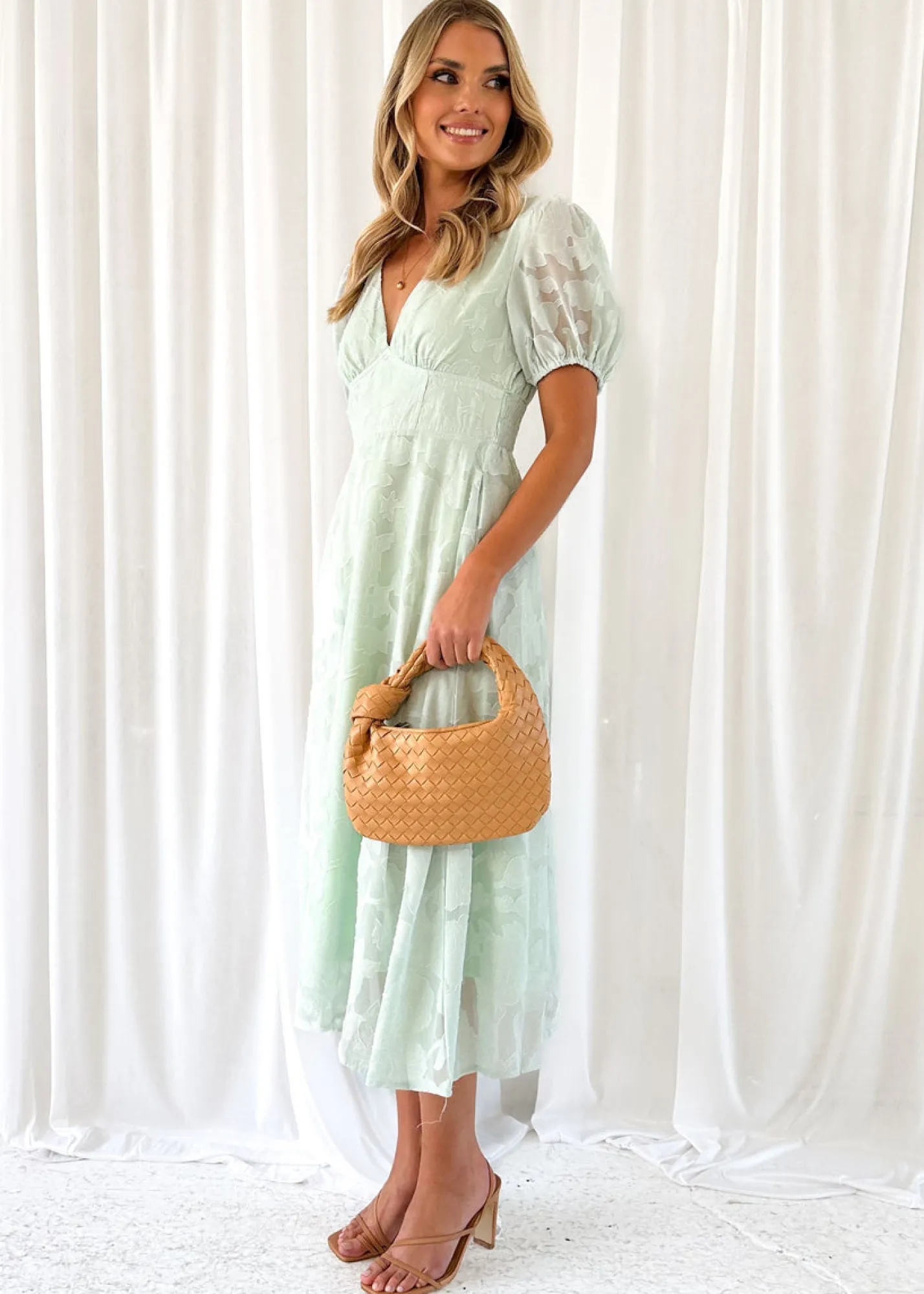 Women Gingham & Heels Midi>Mabbel Midi Dress