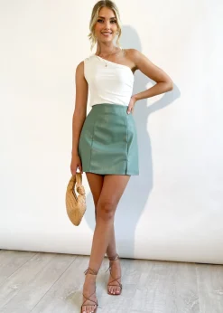 Women Gingham & Heels Skirts><noscript><img width=