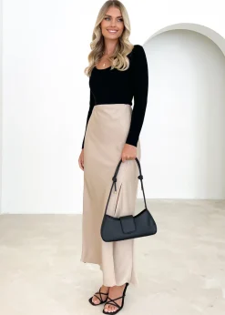 Women Gingham & Heels Skirts><noscript><img width=