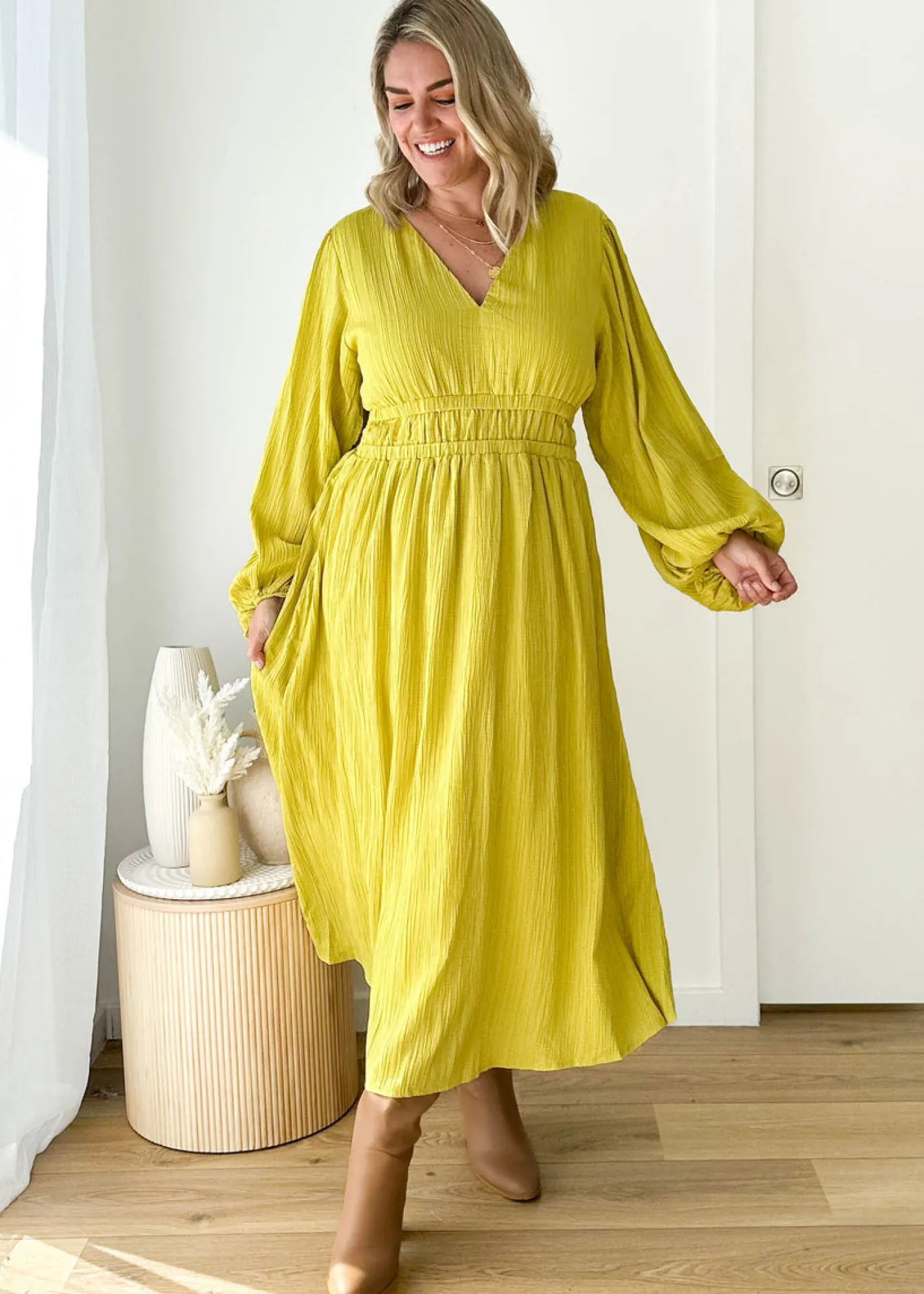 Women Gingham & Heels Maxi>Mailia Maxi Dress