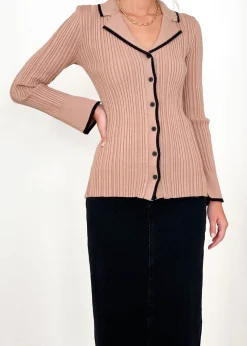 Women Gingham & Heels Knit Tops><noscript><img width=