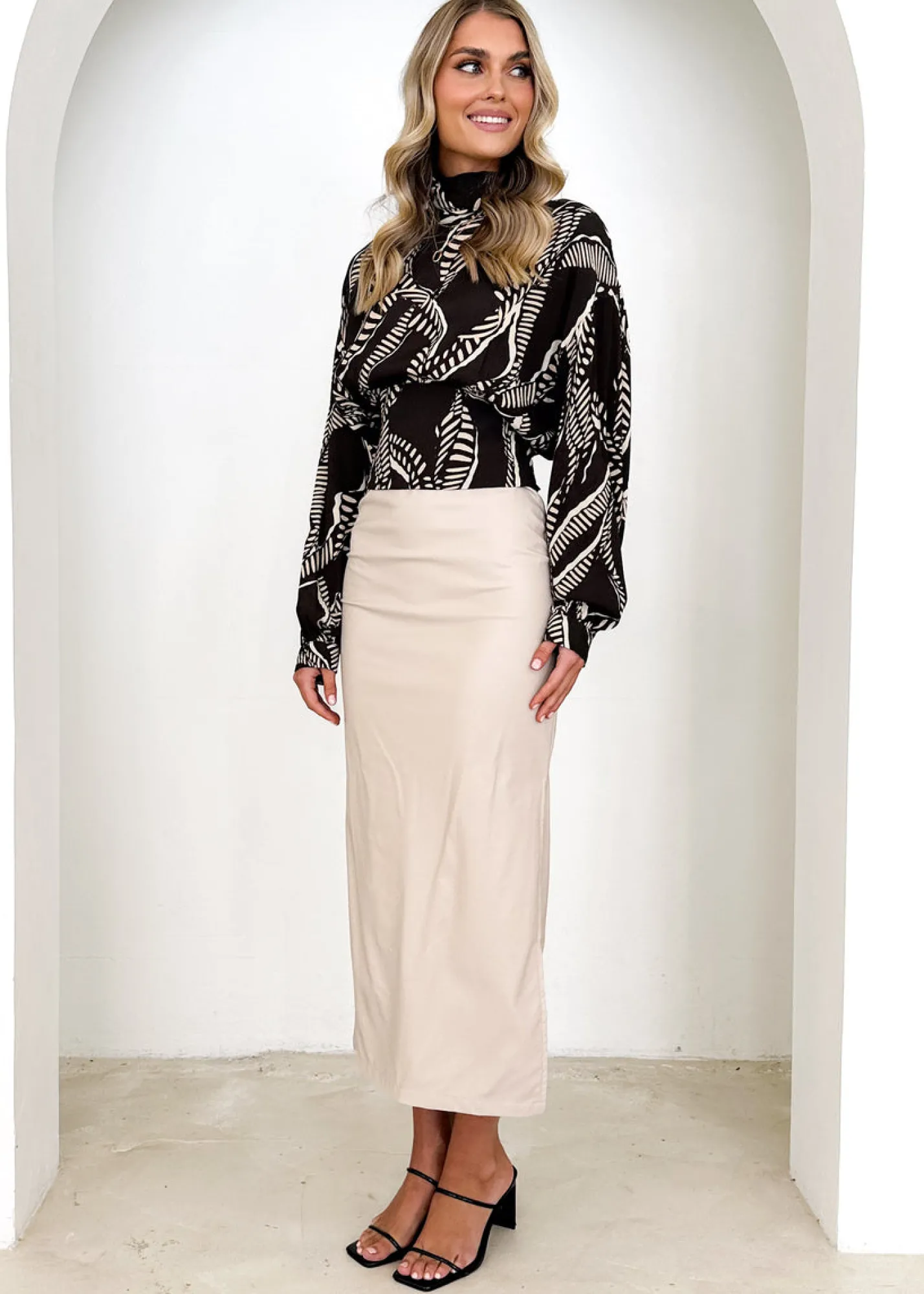 Women Gingham & Heels Blouses>Manisha Blouse
