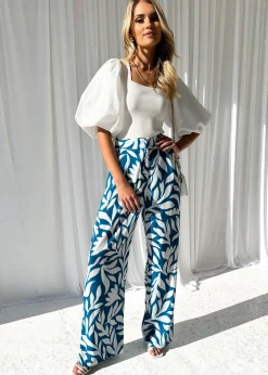 Women Gingham & Heels Pants><noscript><img width=