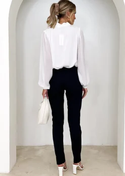 Women Gingham & Heels Pants><noscript><img width=