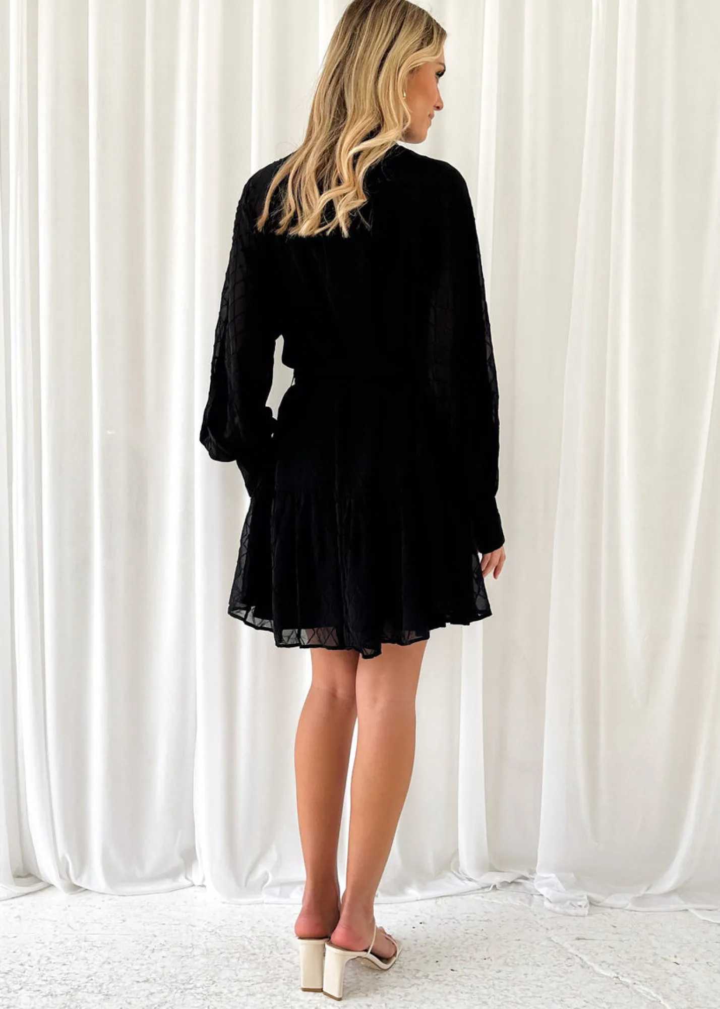 Women Gingham & Heels Short>Merrylina Dress