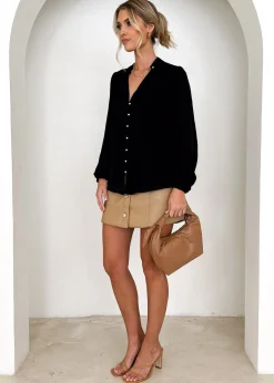 Women Gingham & Heels Blouses><noscript><img width=