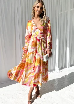 Women Gingham & Heels Midi><noscript><img width=