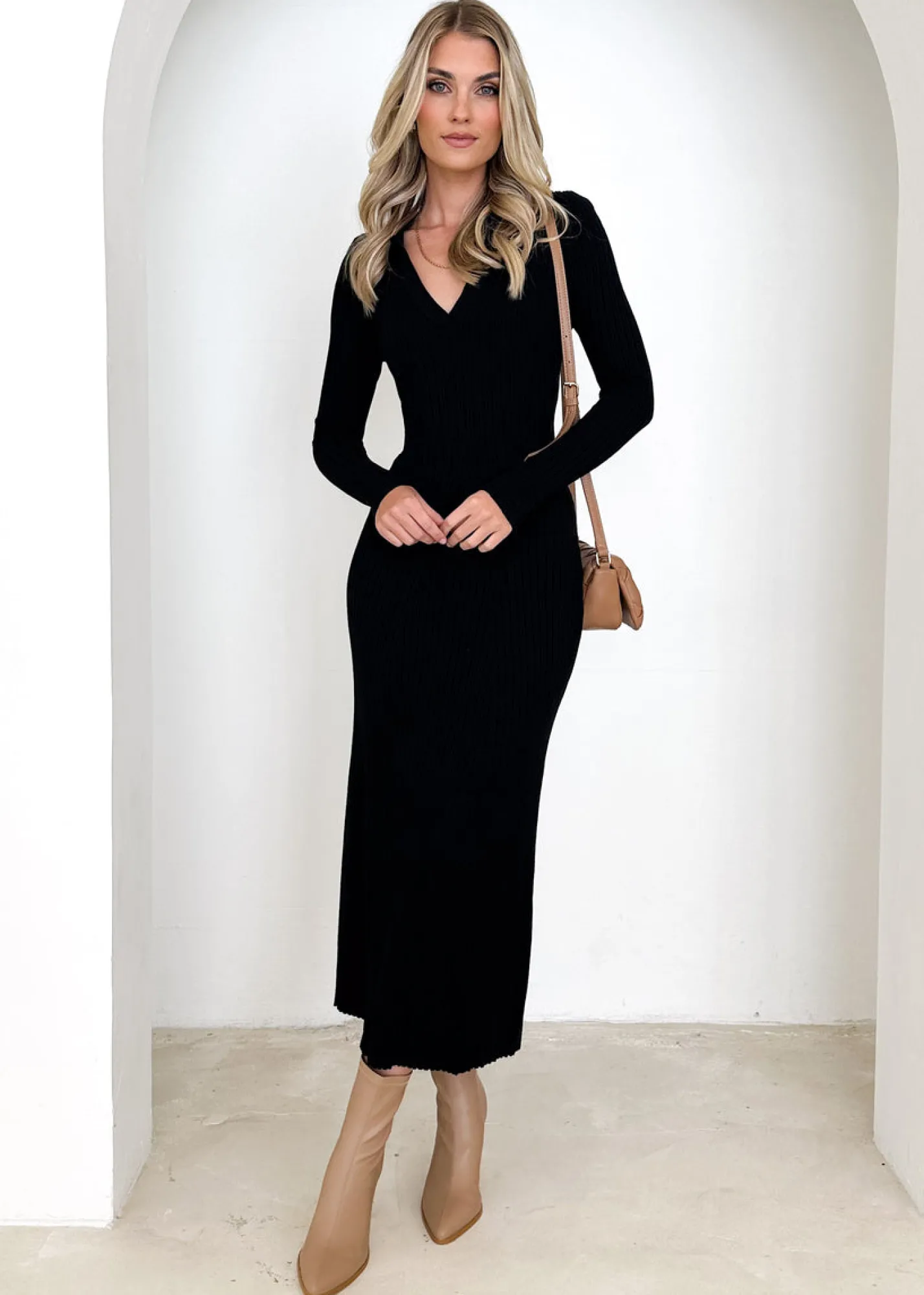 Women Gingham & Heels Knit Dresses>Nathaley Knit Midi Dress