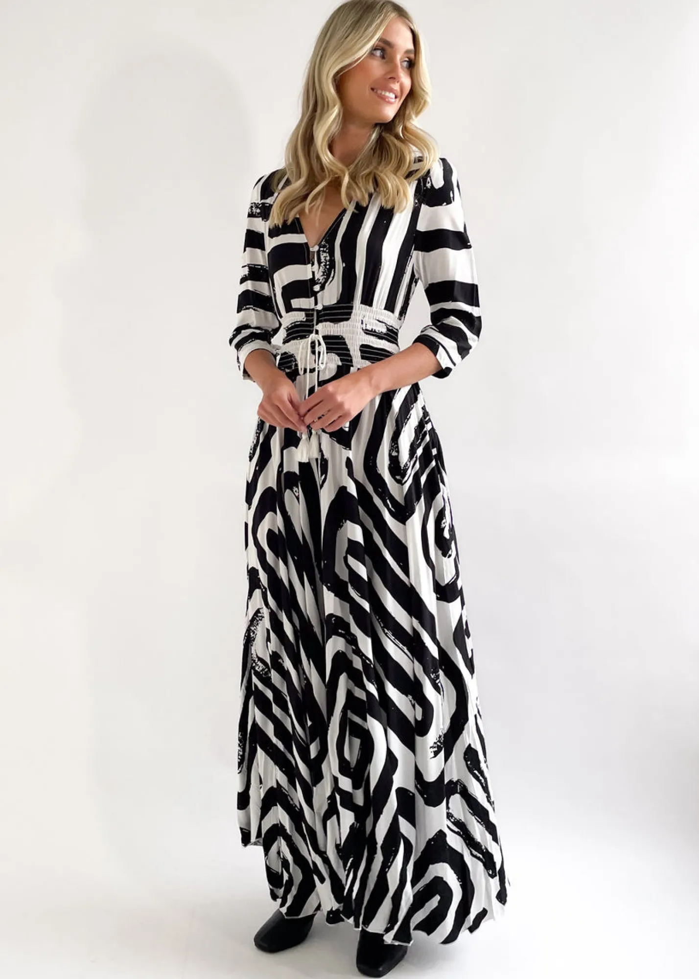Women Gingham & Heels Maxi>New Romantics Maxi Dress