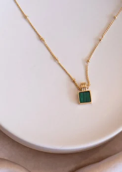 Women Gingham & Heels Jewellery>Neysa Necklace