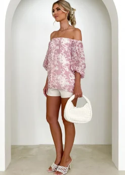 Women Gingham & Heels Blouses><noscript><img width=