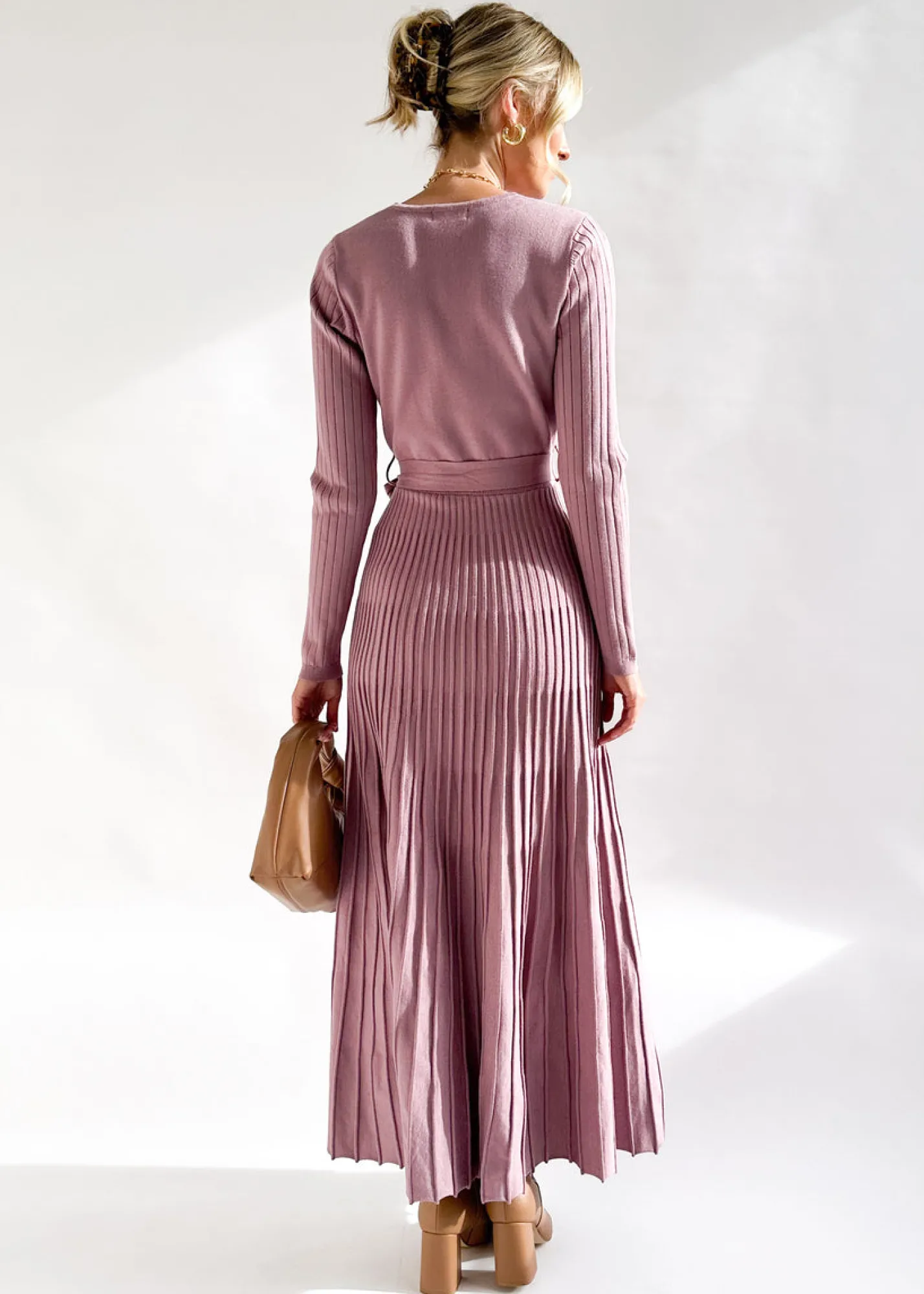 Women Gingham & Heels Knit Dresses>Ottile Knit Midi Dress