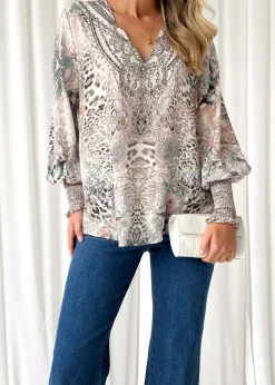 Women Gingham & Heels Blouses><noscript><img width=