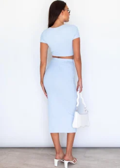 Women Gingham & Heels Crops><noscript><img width=