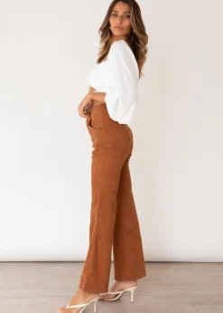 Women Gingham & Heels Crops><noscript><img width=