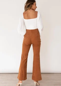 Women Gingham & Heels Crops><noscript><img width=