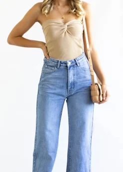 Women Gingham & Heels Jeans><noscript><img width=