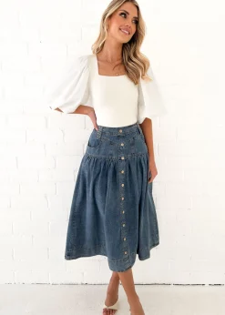 Women Gingham & Heels Skirts><noscript><img width=