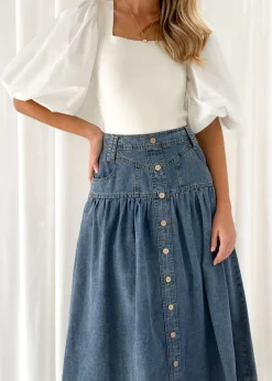 Women Gingham & Heels Skirts><noscript><img width=