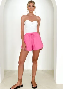 Women Gingham & Heels Shorts><noscript><img width=