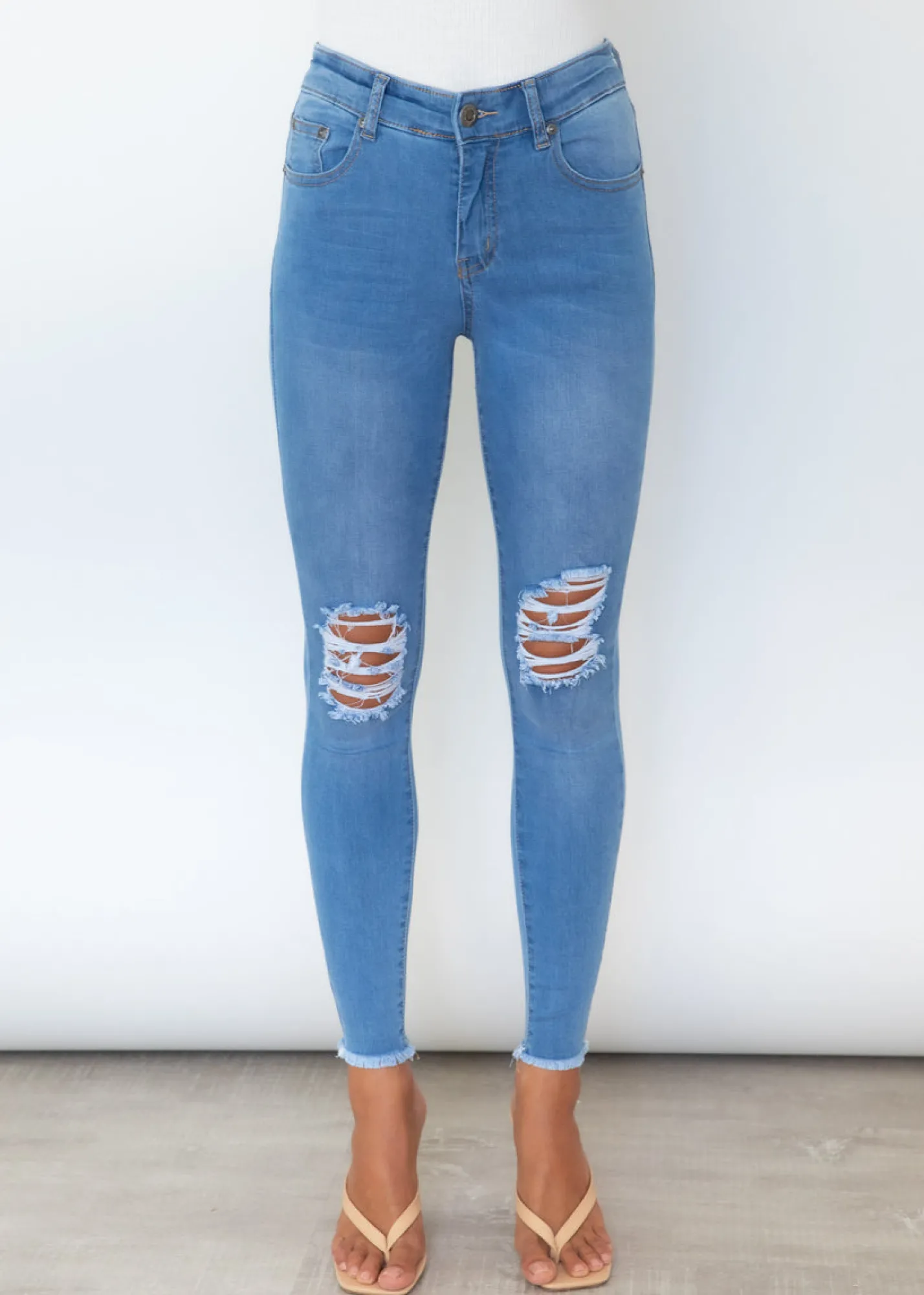 Women Gingham & Heels Jeans>Roughed Up Jeans