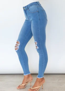 Women Gingham & Heels Jeans><noscript><img width=