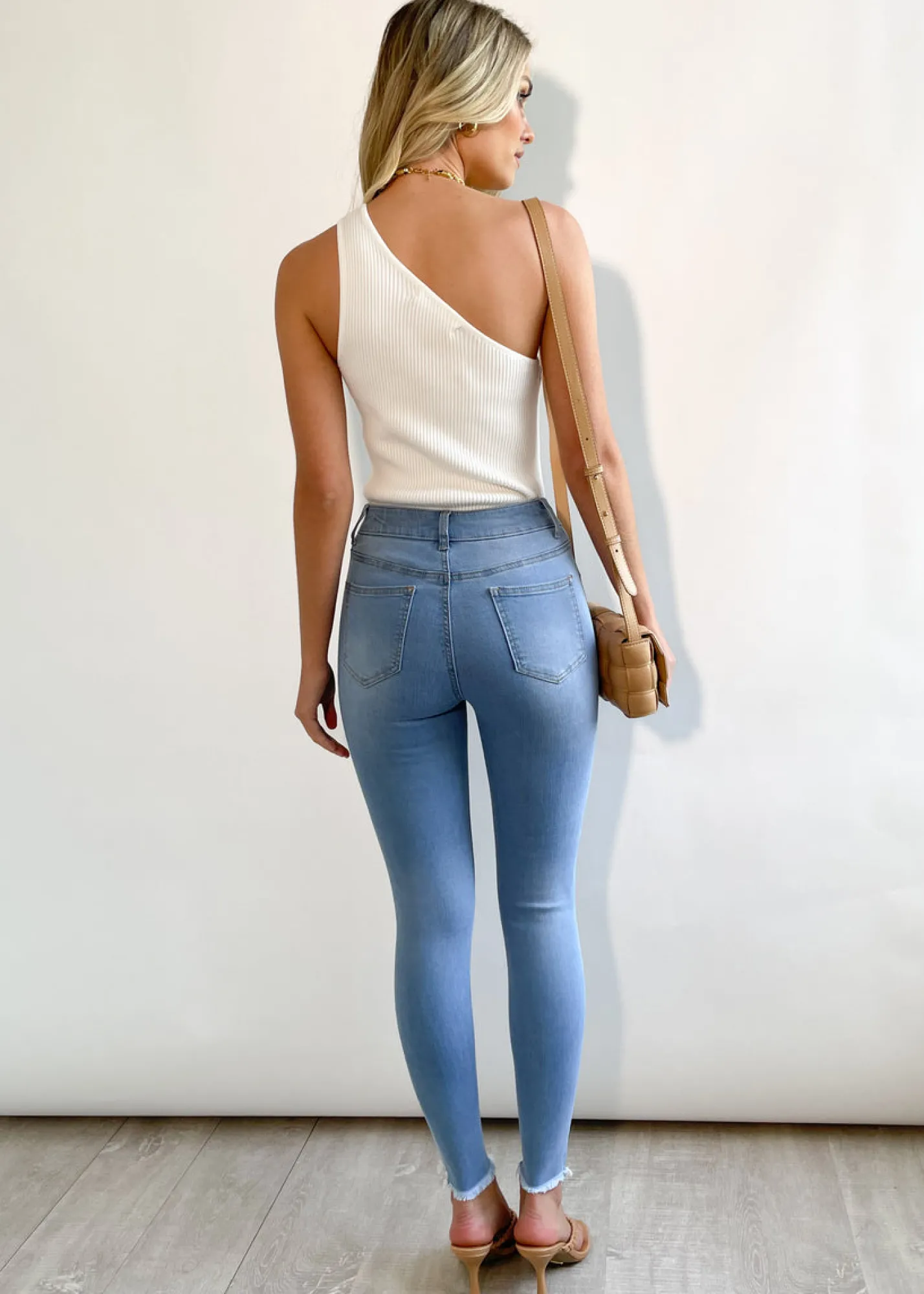 Women Gingham & Heels Jeans>Roughed Up Jeans