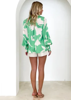 Women Gingham & Heels Shirts><noscript><img width=
